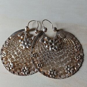 Arracadas Jerezanas Solid Silver Hoop Earrings